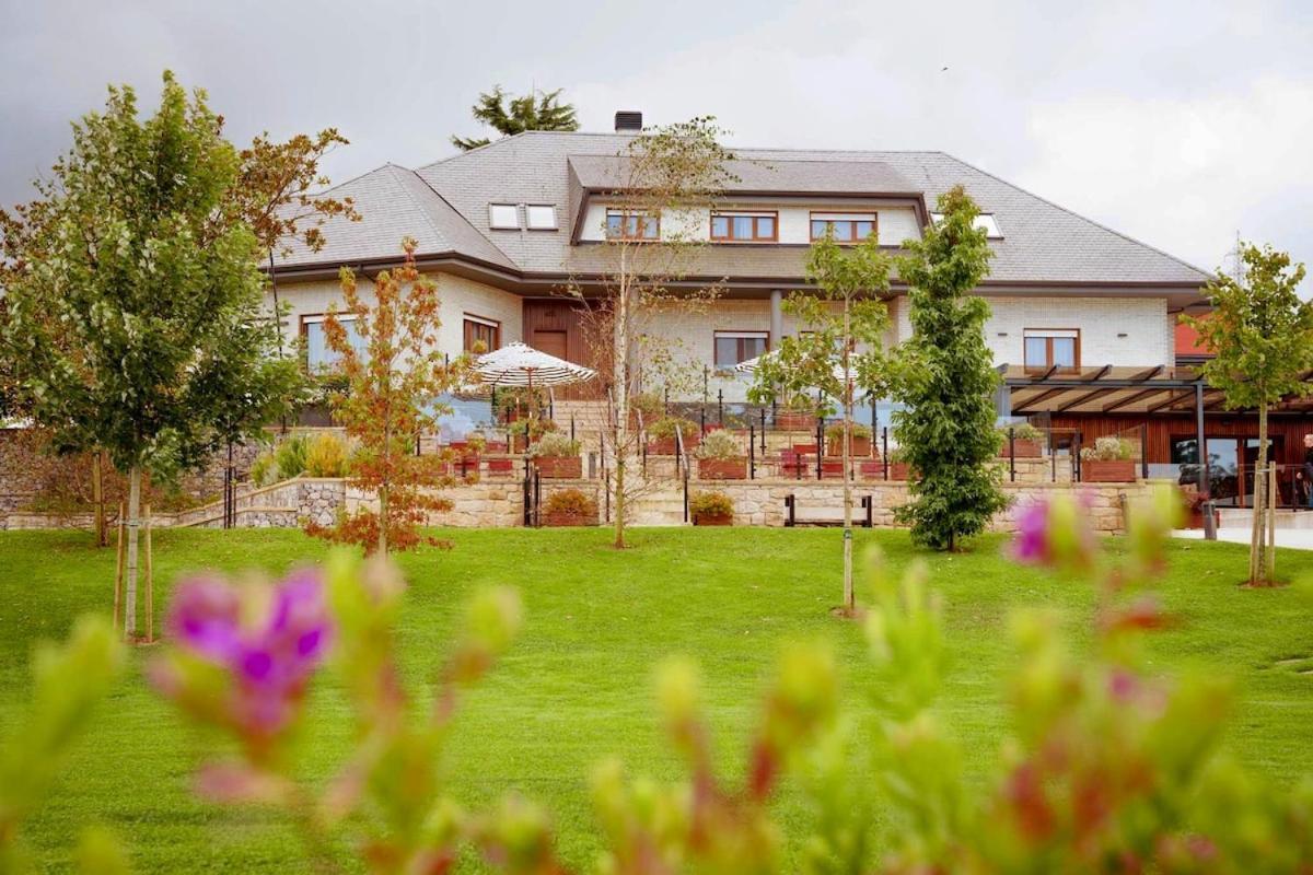 Mom Finca Portilla Oruna Εξωτερικό φωτογραφία
